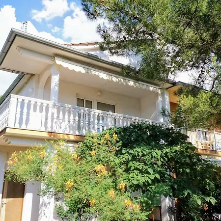 Guest house Cirila Savudrija