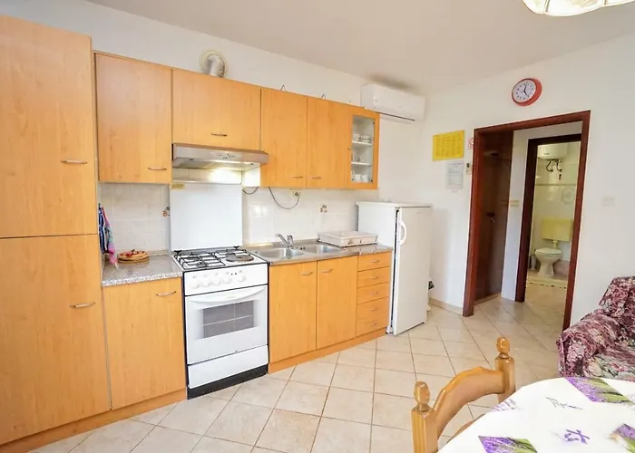 Guest house Cirila 3*